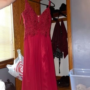 Burgundy prom/formal event dress